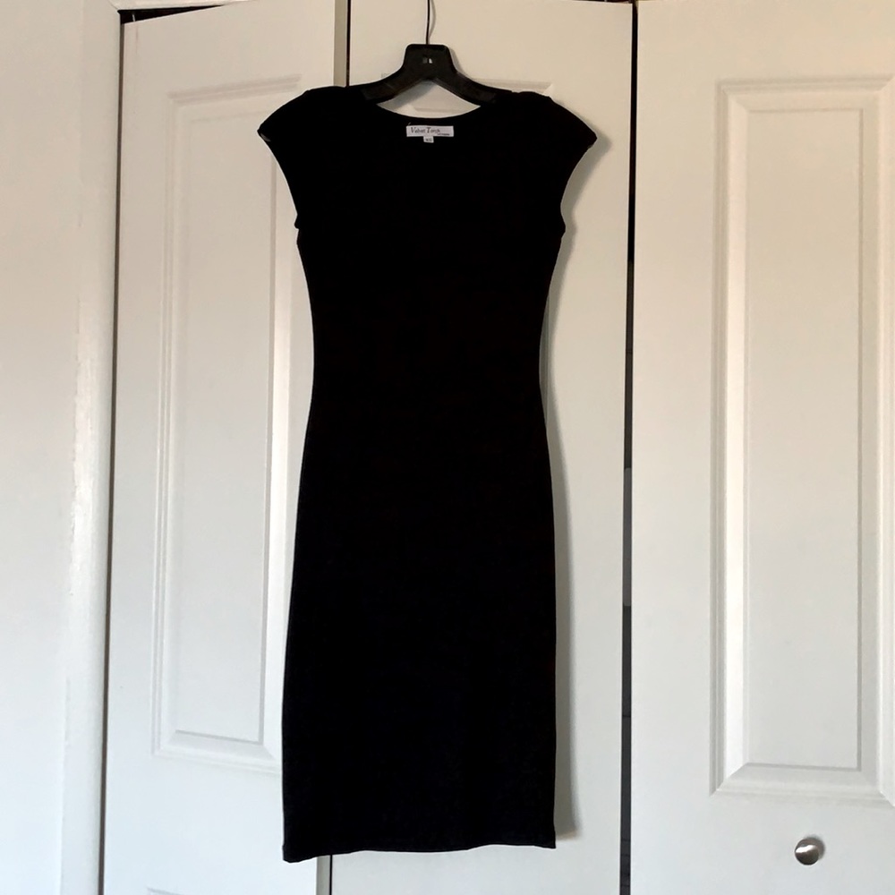 Velvet Torch Black midi dress